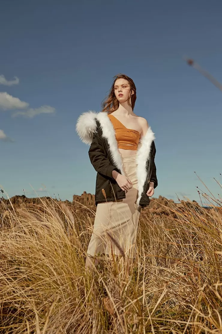 Ozlana Black+Classic White Raccoon | Women Classic & Designer Parkas