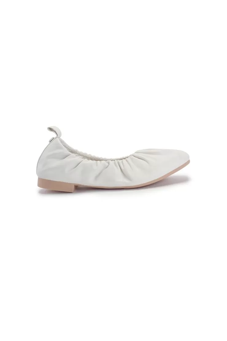 Ozlana Classic Sheepskin Loafers(White) | Women Shoes