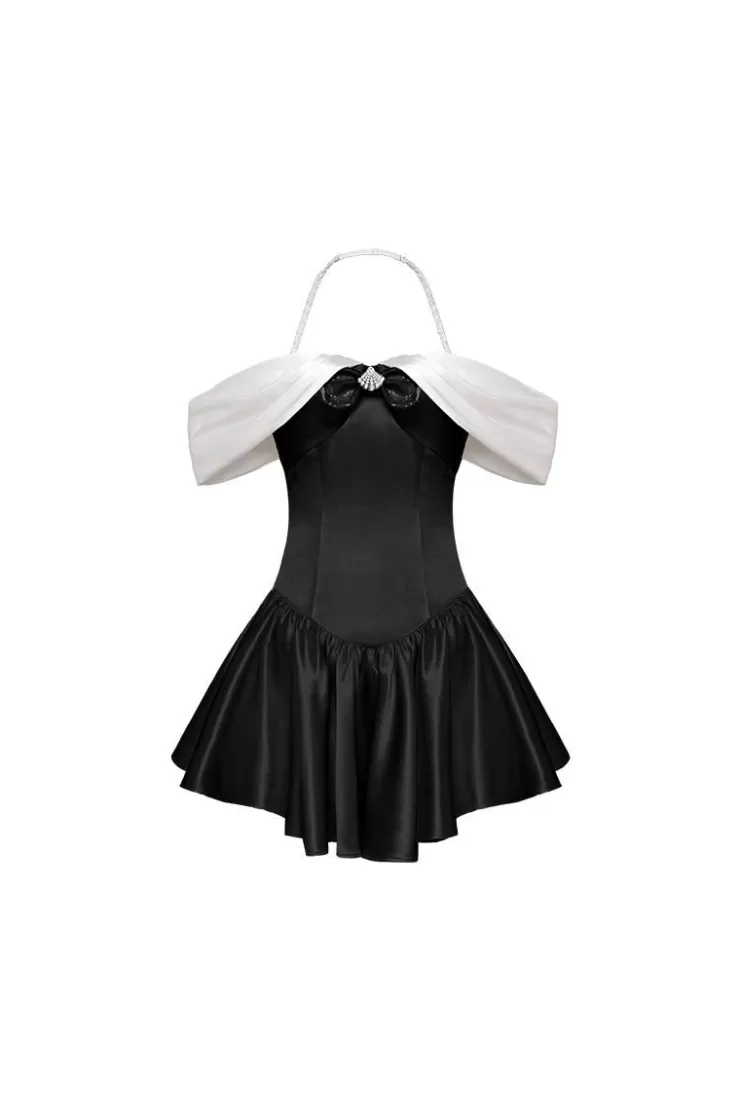 Ozlana Pirouette Halterneck Flare Dress(Black) | Women Dresses & Sets
